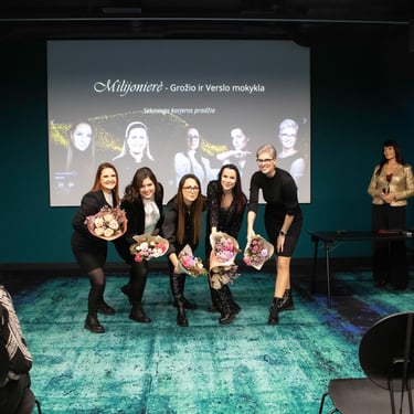 Milijonierė dėstytojų komanda