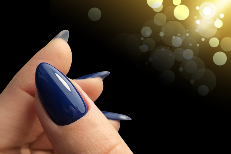 Kombinuotas aparatinis manikiūras